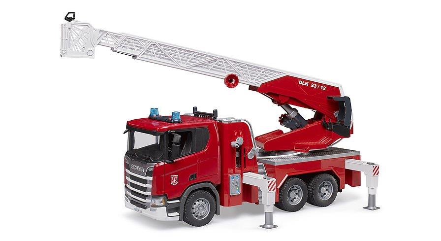 BRUDER SCANIA SUPER 560R VIGILI DEL FUOCO CON SCALA GIREVOLE POMPA DELL'ACQUA E MODULO LUCI E SUONI 03591