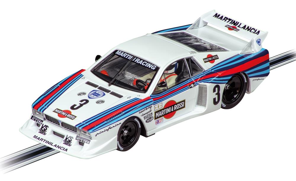 CARRERA DIGITAL 132 LANCIA BETA MONTECARLO TURBO ''MARTINI RACING, NO.8'', 1981 20031065