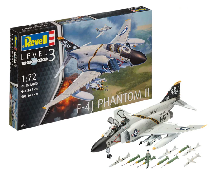 REVELL F-4J PHANTOM II 03941