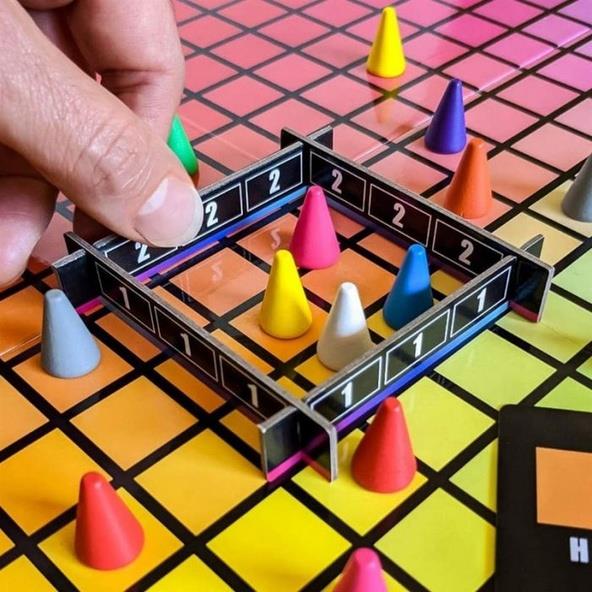ASMODEE HUES & CUES 7608