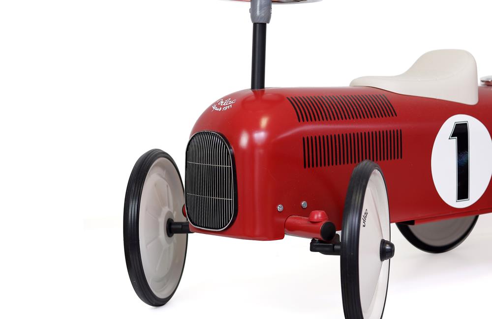 VILAC RED & CREAM VINTAGE CAR 1049S