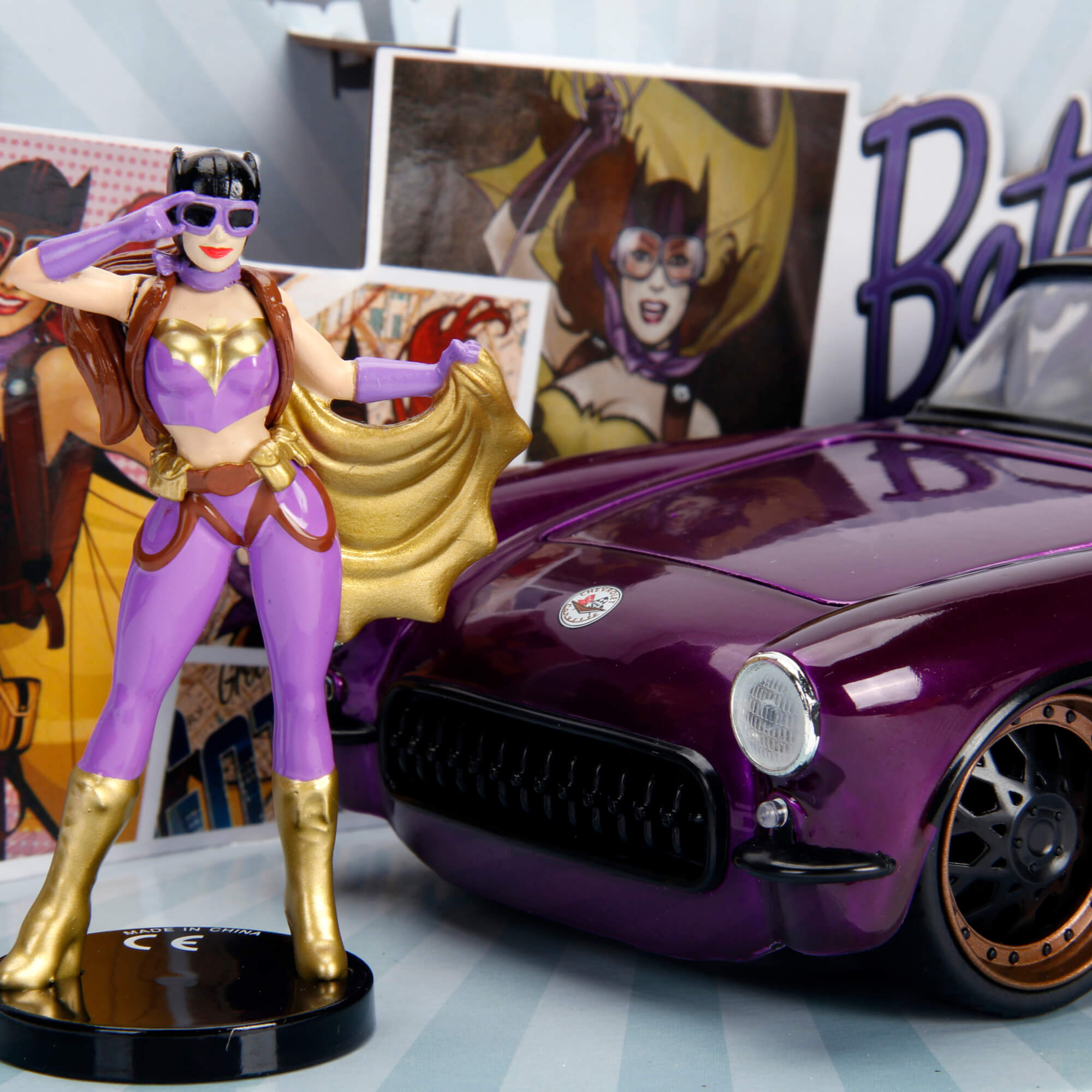 JADA DC COMICS BOMBSHELLS BATGIRL 1957 CHEVY CORVETTE 1:24 255007