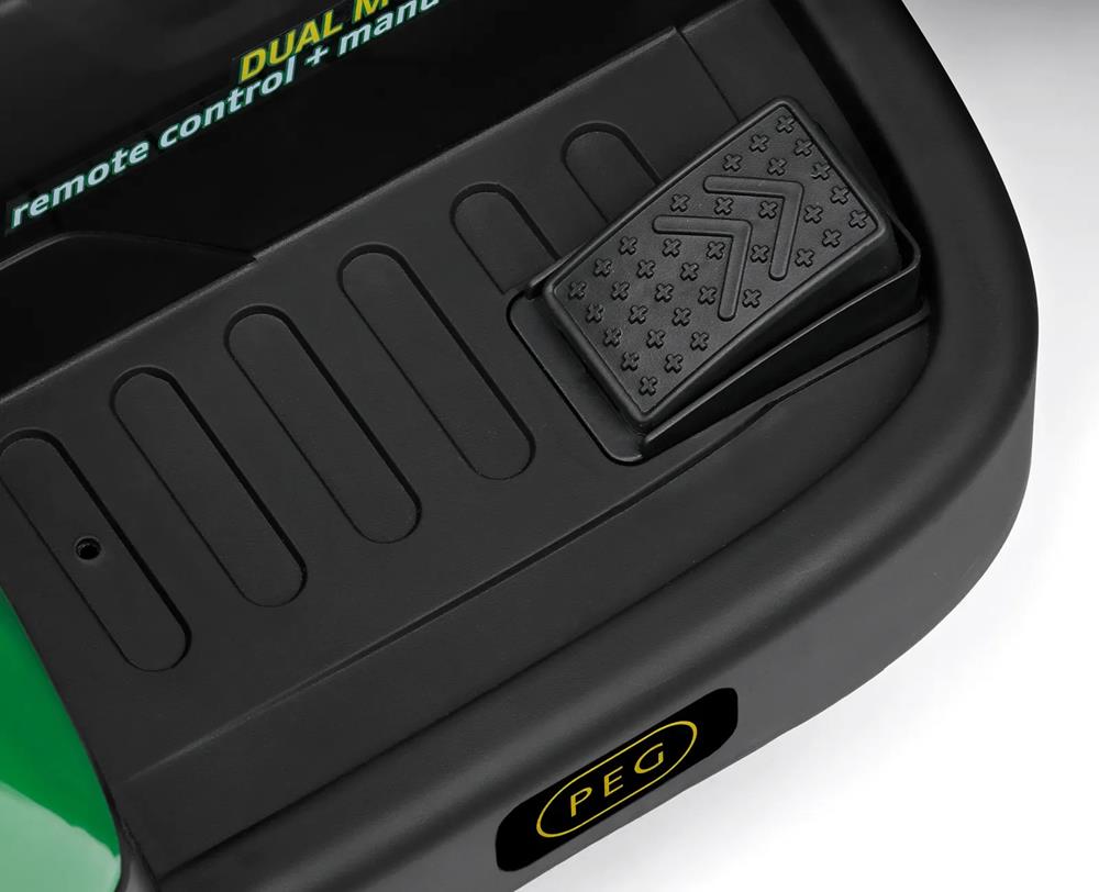 PEG PEREGO TRATTORE JOHN DEERE FARM POWER CON RIMORCHIO IGOR0120